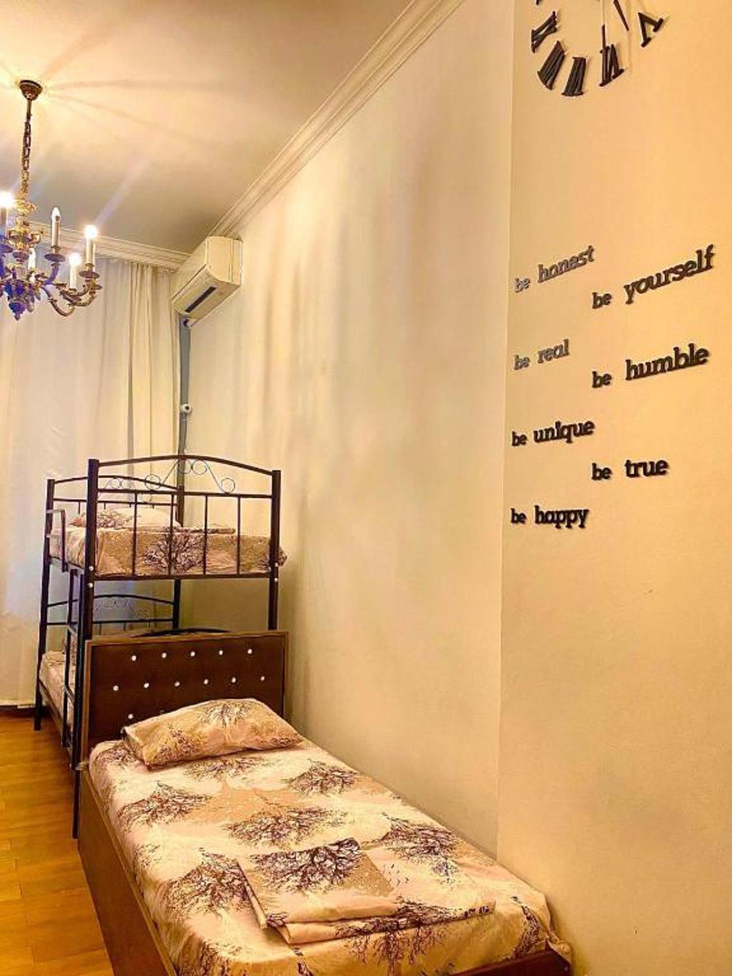 S T Hostel Formerly Sth Hostel 巴库 外观 照片