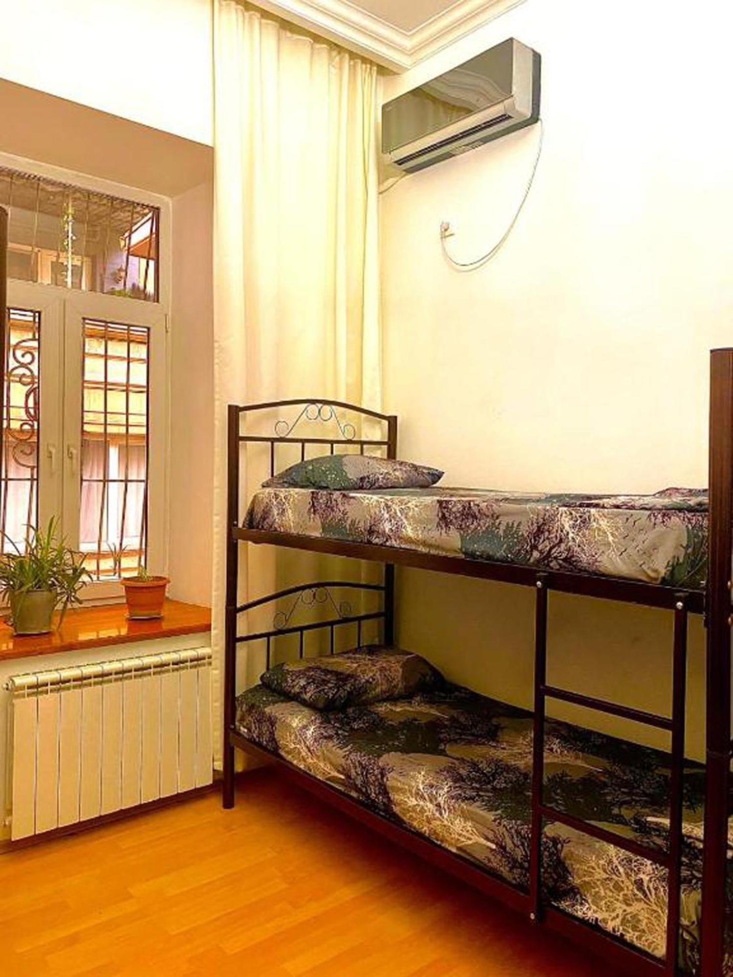 S T Hostel Formerly Sth Hostel 巴库 外观 照片